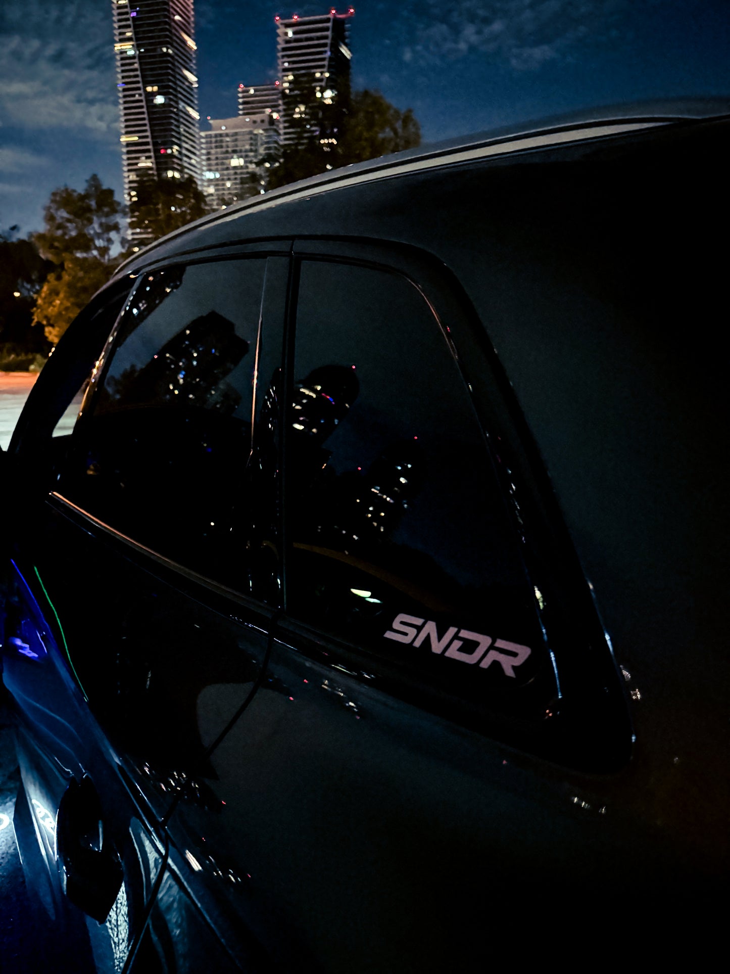 SNDR Vehicle Banners